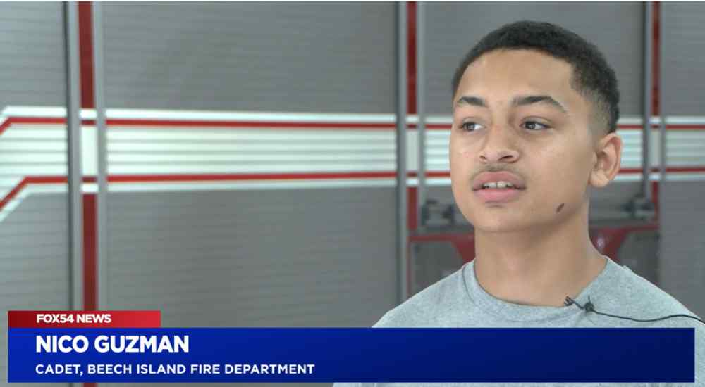 un estudiante en las noticias